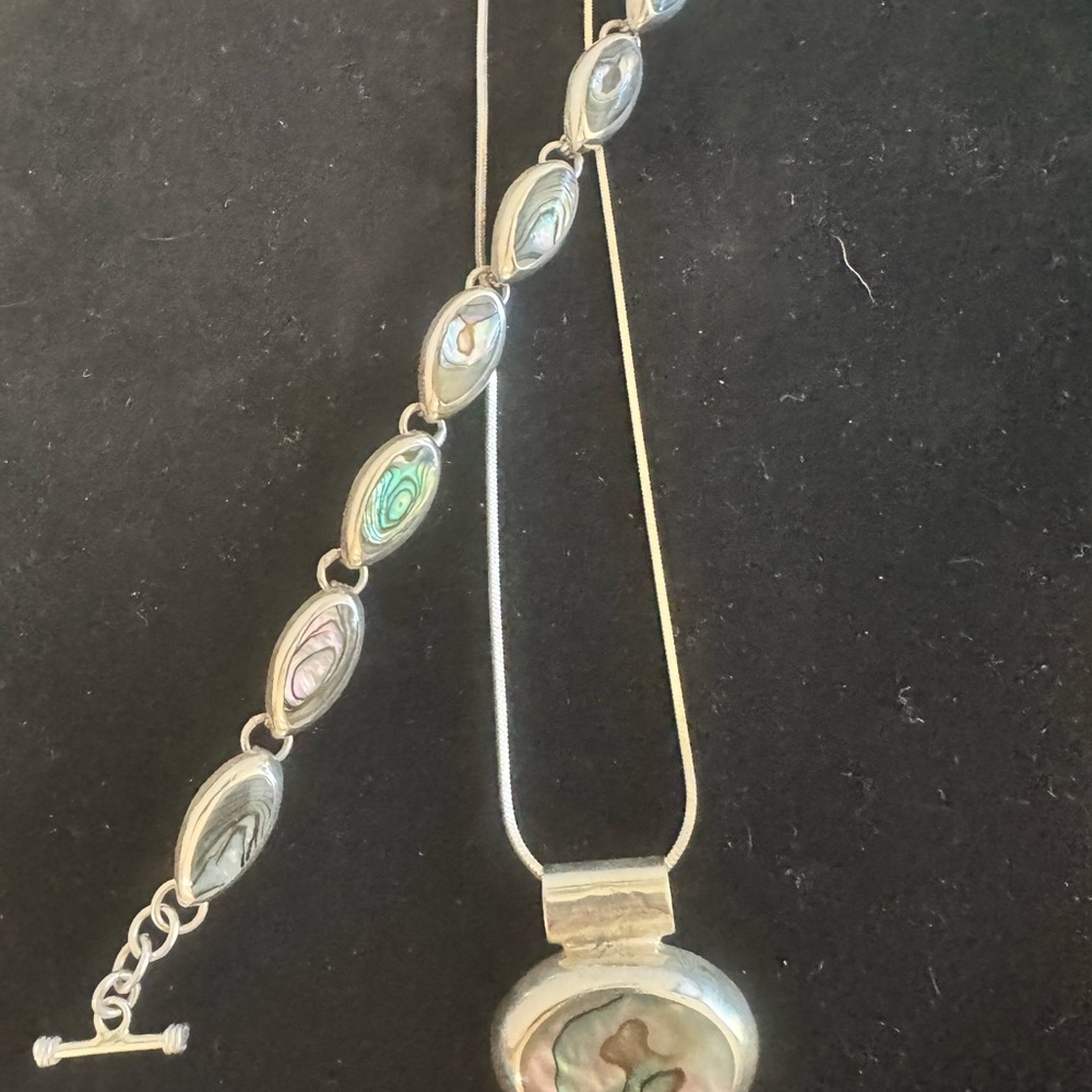 Elegant Sterling Silver and Abalone Necklace and bracelet set, new, never worn